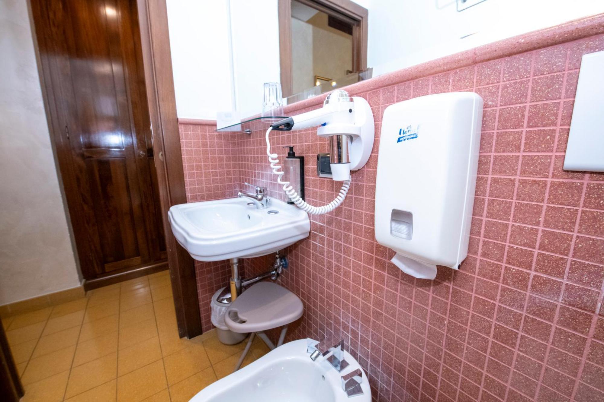Aelius Bed & Breakfast Rome Bagian luar foto