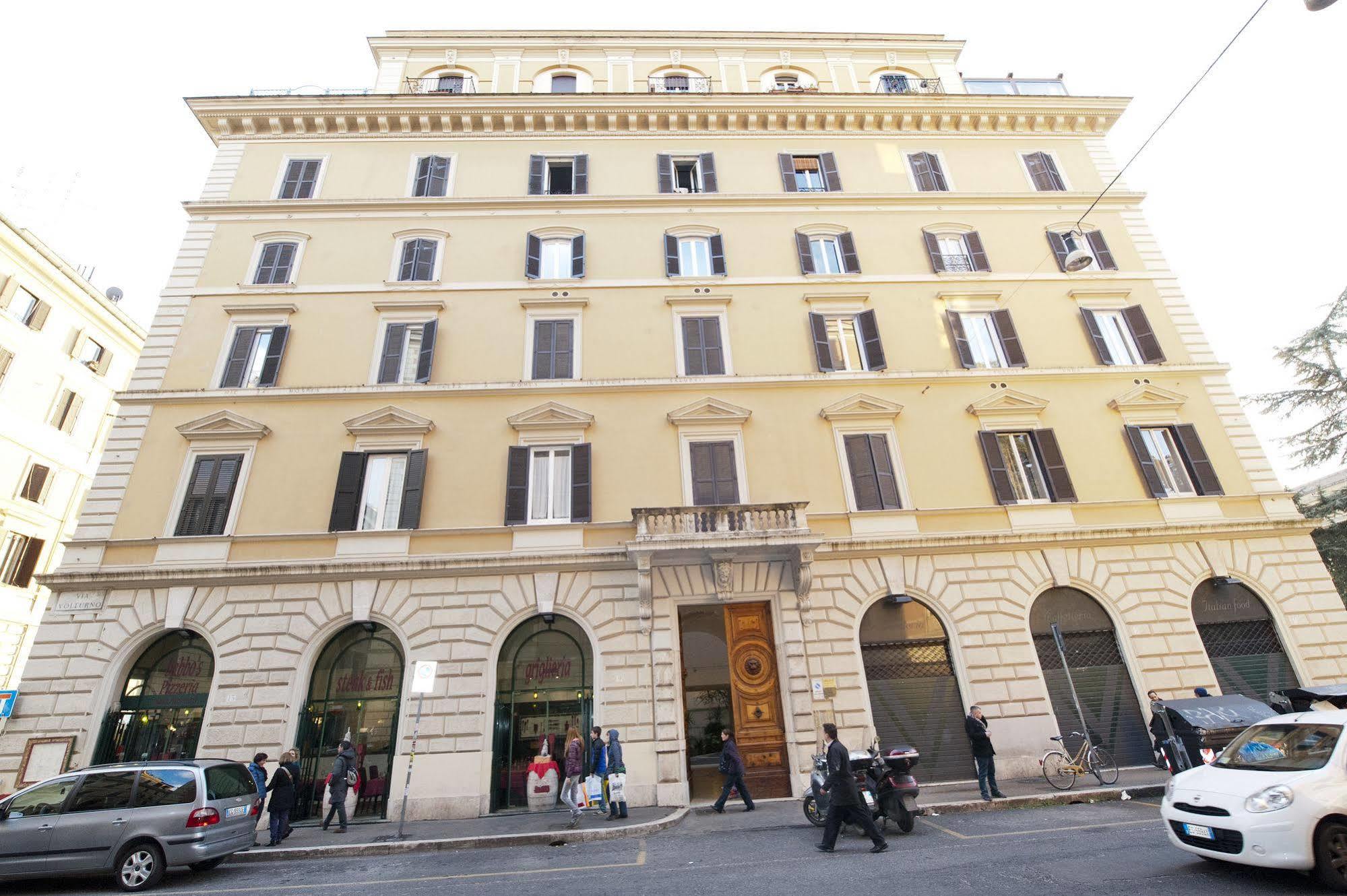 Aelius Bed & Breakfast Rome Bagian luar foto